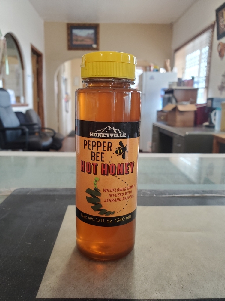 Honeyville Pepper Bee Hot Honey